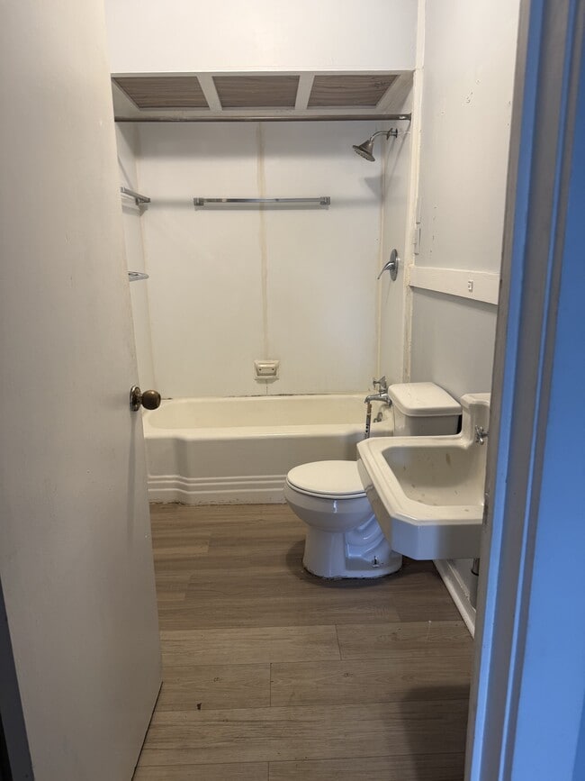 Photo - 2223 20th Ave
