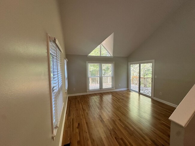 Photo - 160 Lystra Hills Ln