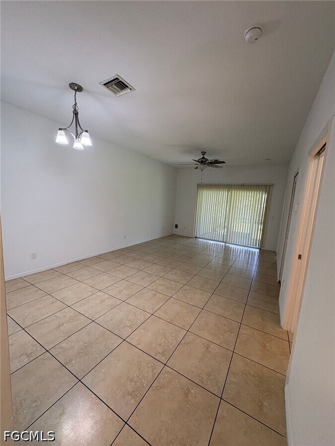 Photo - 509 SE 6th Pl