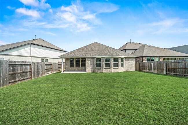 Building Photo - 14506 Clementine Hall Dr