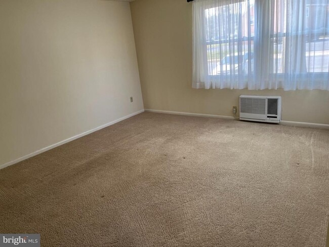 Photo - 113 Gretchen Dr