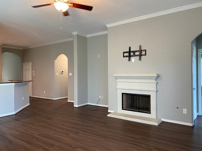 Photo - 42 Black Swan Ct