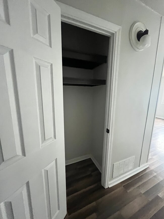 Photo - 1114 Cincinnati St