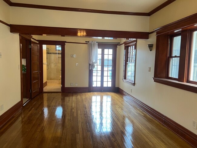 Photo - 2232 Juliet St