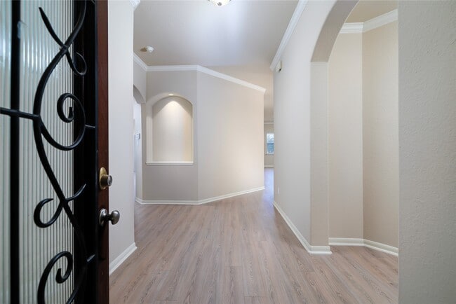 Photo - 171 Black Swan Pl