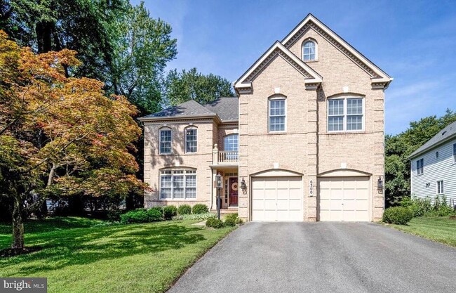 Building Photo - 6300 Berkshire Dr Rental