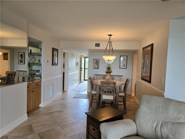 Photo - 7119 Lakeridge View Court Unit 302