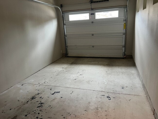 Building Photo - 2BED 2.5 BATH-NEWLY BUILT TOWNHOME IN A QUIET NEIGHBORHOOD