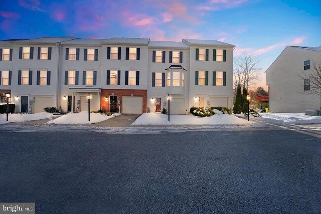 Photo - 1131 Coulbourn Cor Townhome