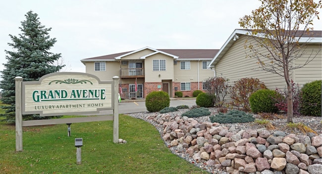 Photo - Grand Avenue Luxury Apartment Homes