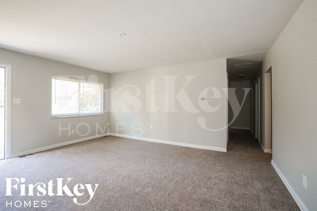 Photo - 5779 N Alton Ave