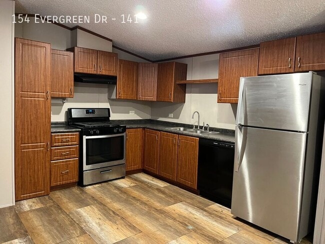 Photo - 154 Evergreen Dr