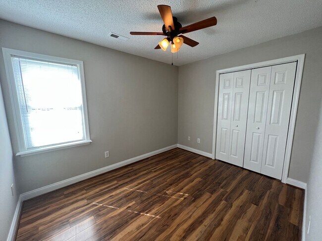 Photo - Available July! Just Minutes from USGC Base!