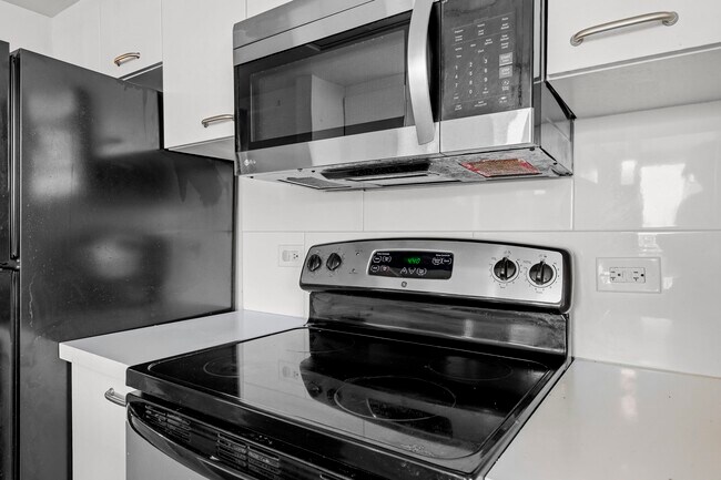 Photo - 3525 Sage Rd Unit 504