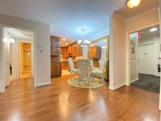 Photo - 2601 Bellefontaine St Condo
