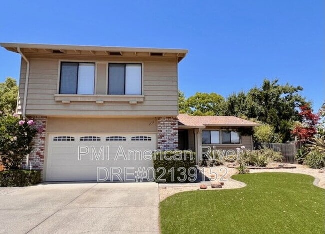 Building Photo - 3552 Larchmont Ct