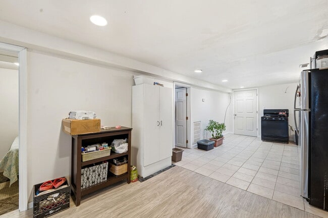 Photo - 1637 S St Louis Ave