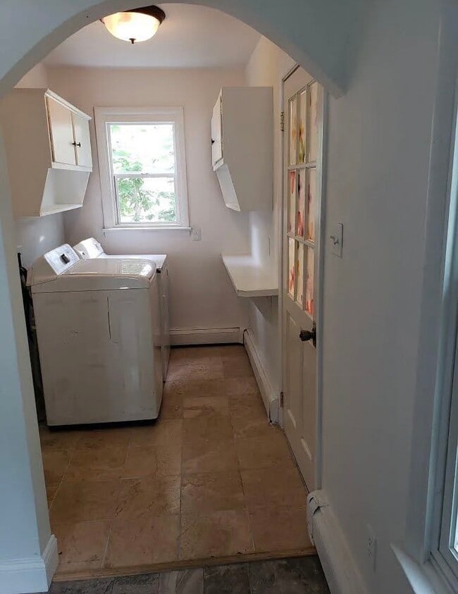 Photo - 721 Winchester Ave