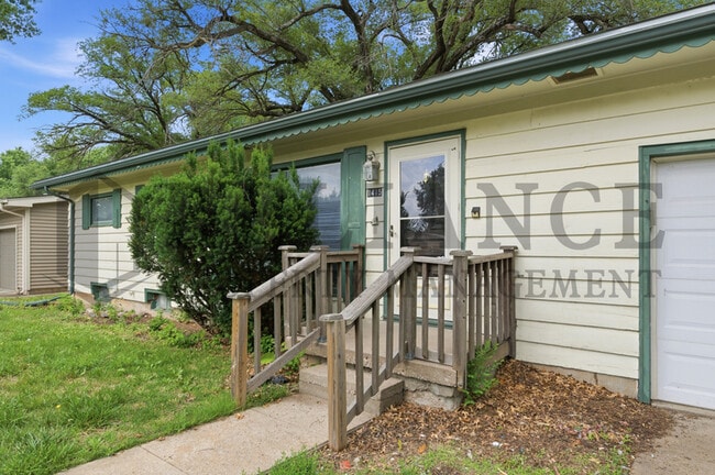 Photo - 1415 N Prairie Ln
