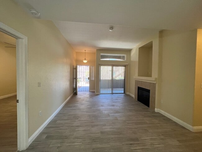 Photo - Gorgeous 3 Bedroom, 2 Bath in Silverado Ranch