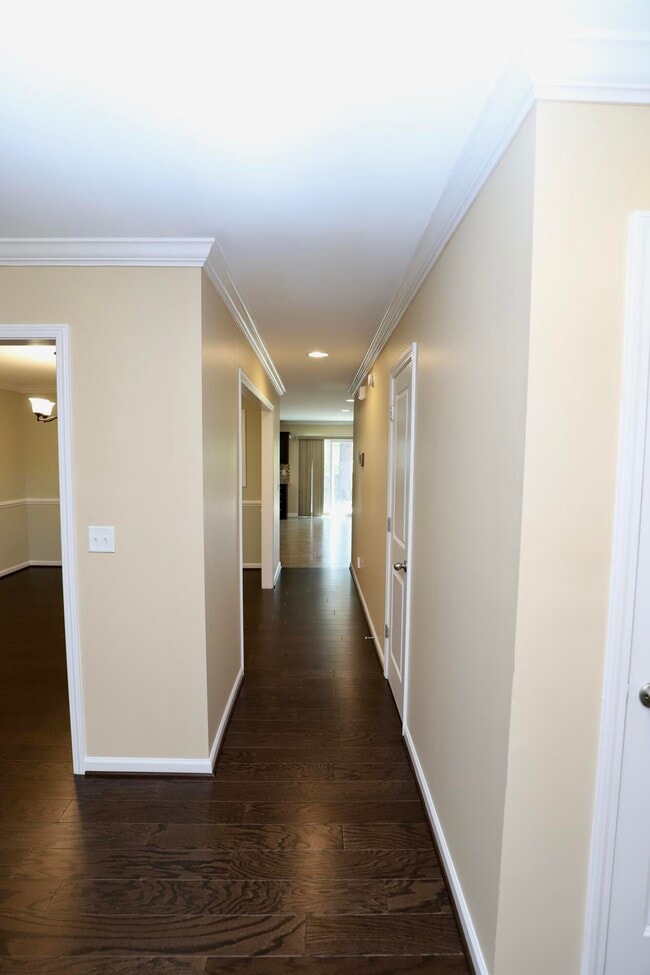 Photo - 1761 Nicholas Dr