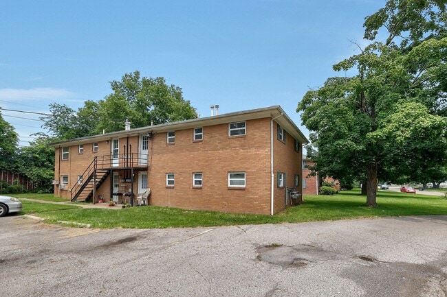 Building Photo - 187 Currier Dr Unit D