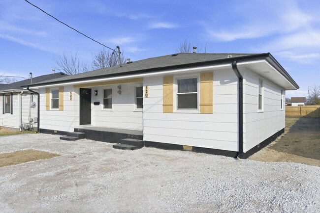 Photo - 520 N Park Ave