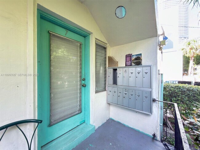 Photo - 544 Michigan Ave Unit 7