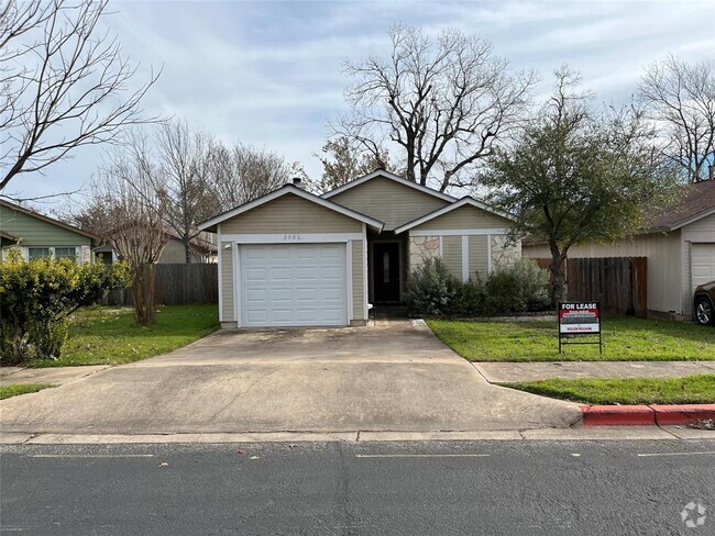 Building Photo - 5906 Green Acres Rental