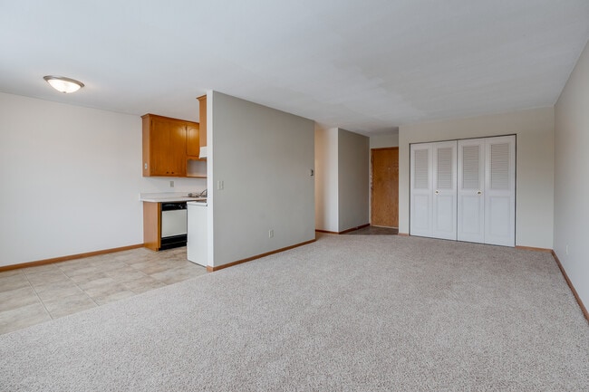 Photo - Grand Place Apartments | 1788