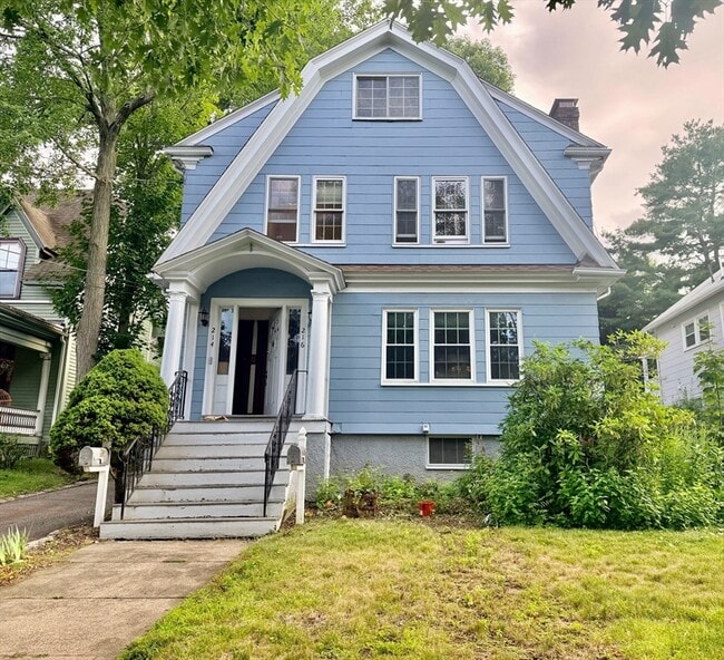 Building Photo - 216 Tremont St Unit 216