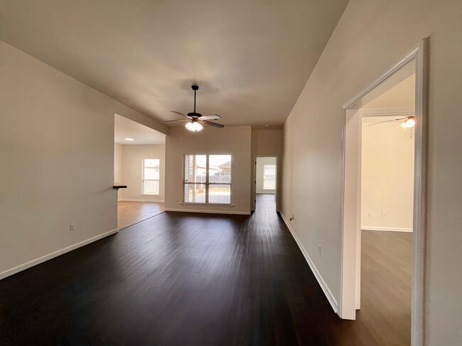 Photo - 15452 Oakstone Dr