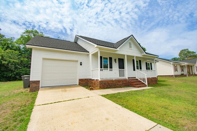 Photo - 621 Winthrop Ct