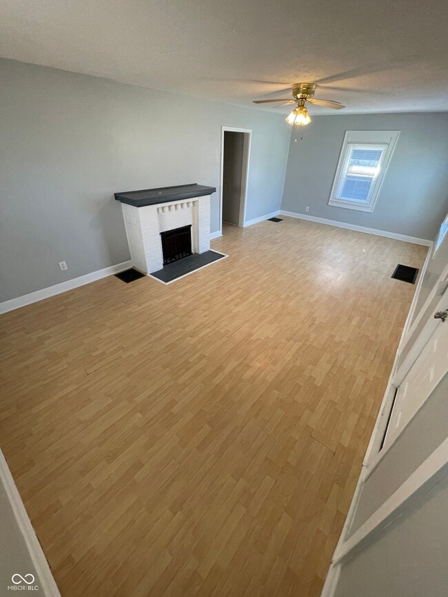 Photo - 1019 Churchman Ave