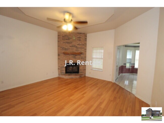 Photo - 4209 Adobe Dr