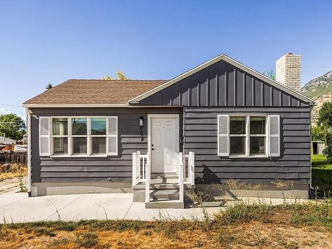 Building Photo - 997 E 460 S St