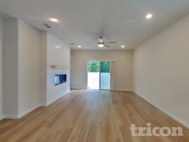 Photo - 14881 Praline Ct