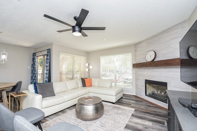 Photo - 8051 Bay Branch Dr Unit 112