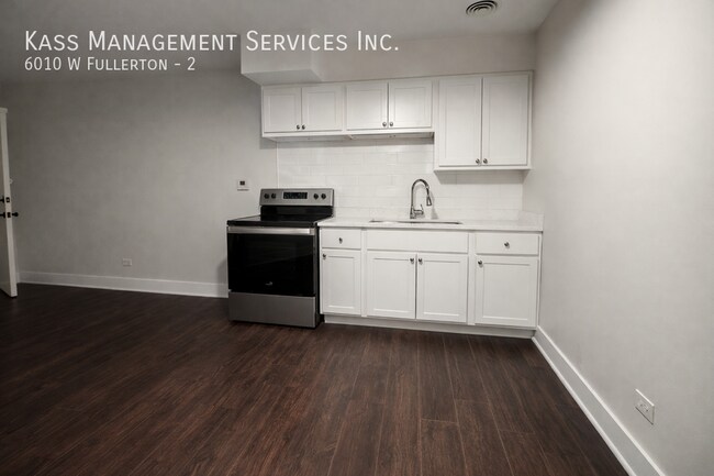 Photo - 6010 W Fullerton Ave Unit 2