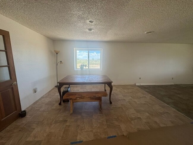 Building Photo - 236 Calle del Sol