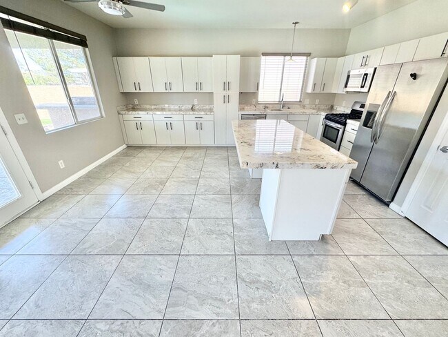 Photo - Beautiful 4 Bedroom home located in the desirable South Las Vegas area.