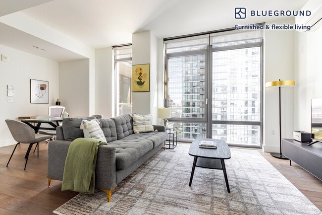Building Photo - 42-10 27th St Rental