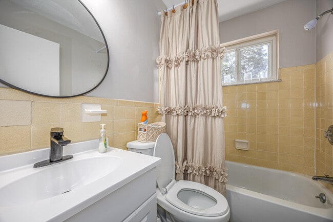 Eden Brooke Townhomes