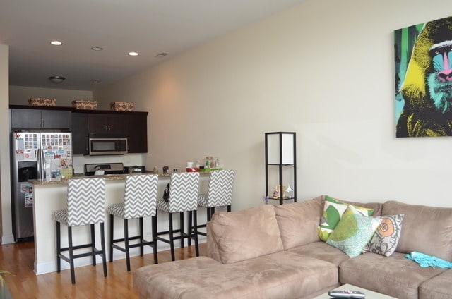 Photo - 918 W Belmont Ave Unit 403