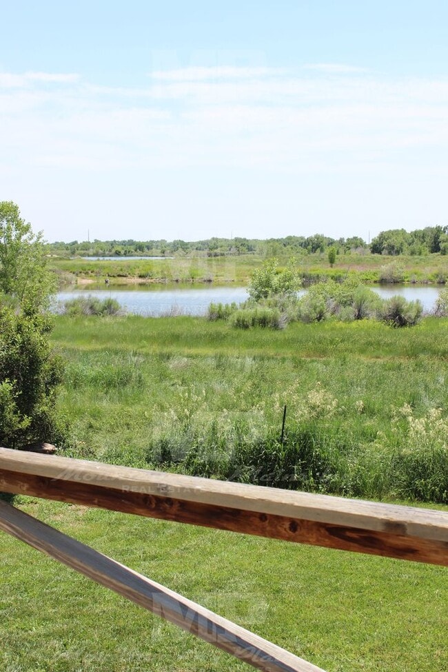 Photo - 2611 Cherly St