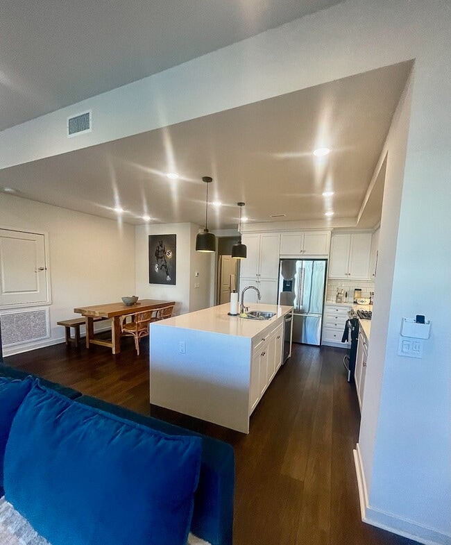 Photo - 2065 Bravo Loop Unidad 2065 Bravo Loop #1