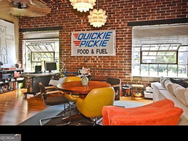 Photo - 794 RALPH MCGILL Blvd Unit #17