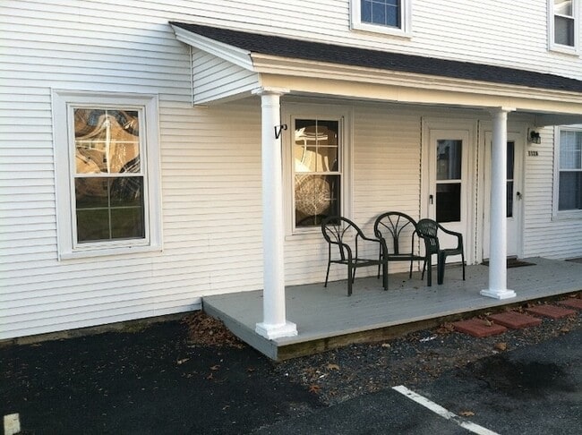 Photo - 112 Main St Unit B