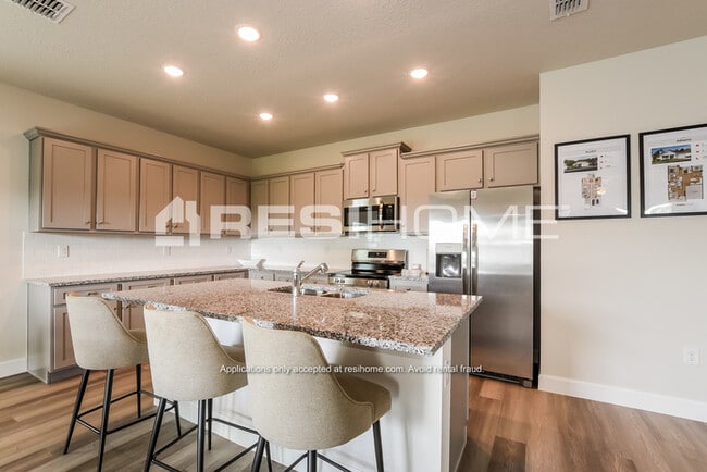 5268 Hartwood Lp