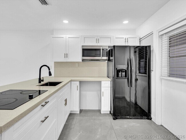 Photo - 2451 SW 82nd Ave Unit 108